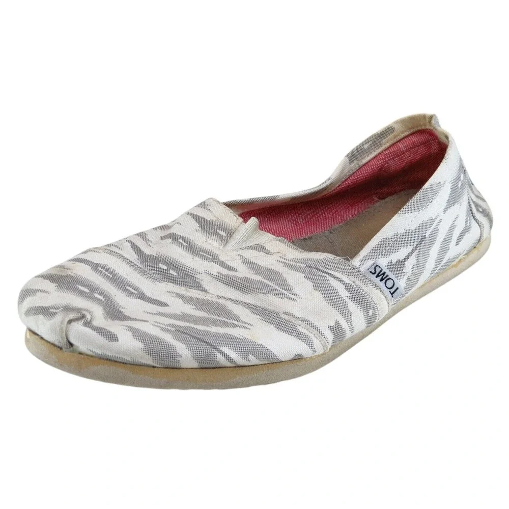 TOMS Size 11 Flat Shoes White Fabric Women M